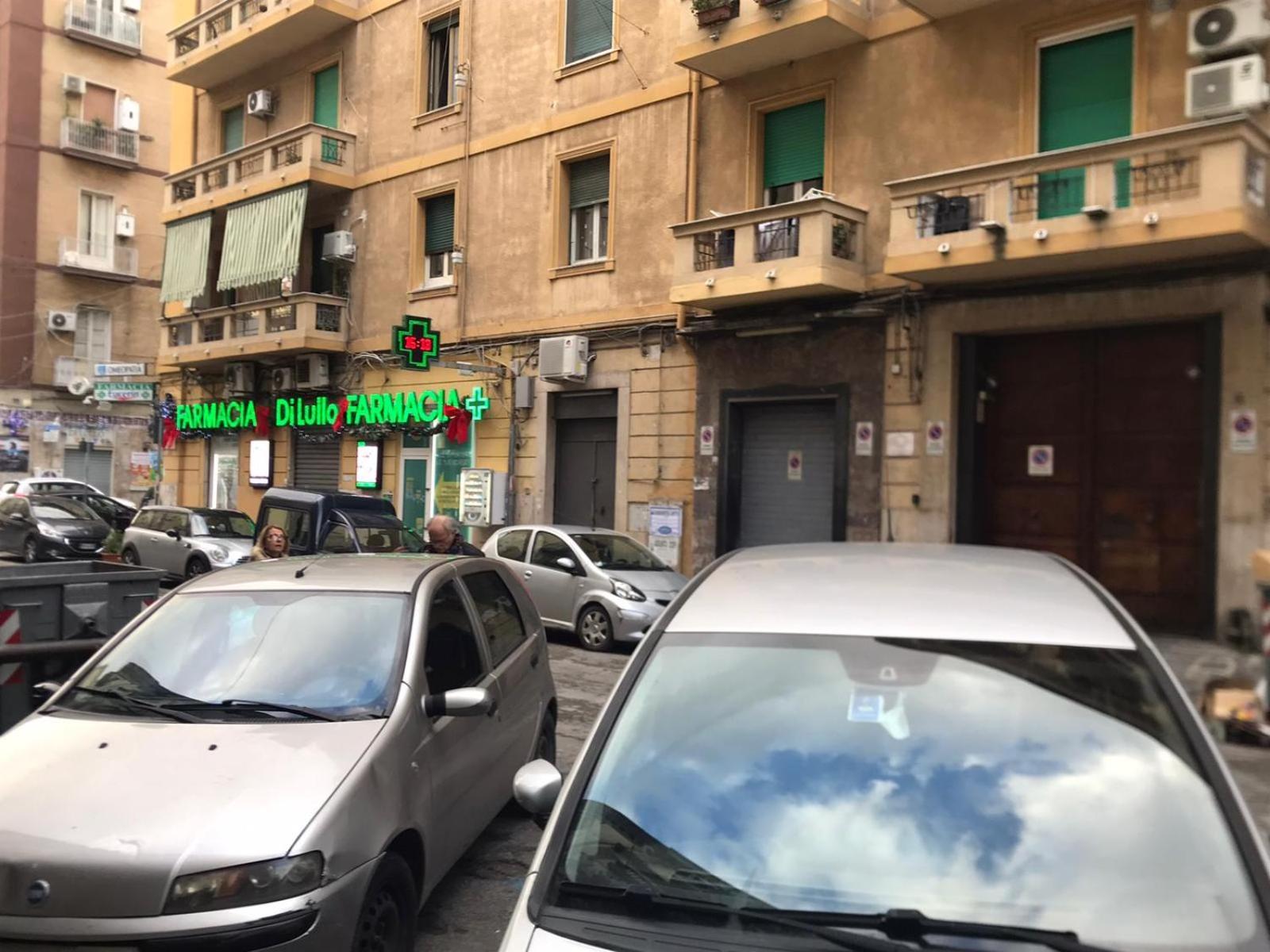 Partenope 120 Mq Napoli Esterno foto